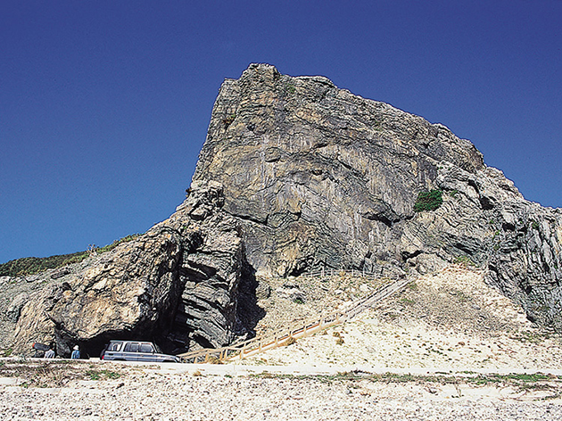 伊平屋島