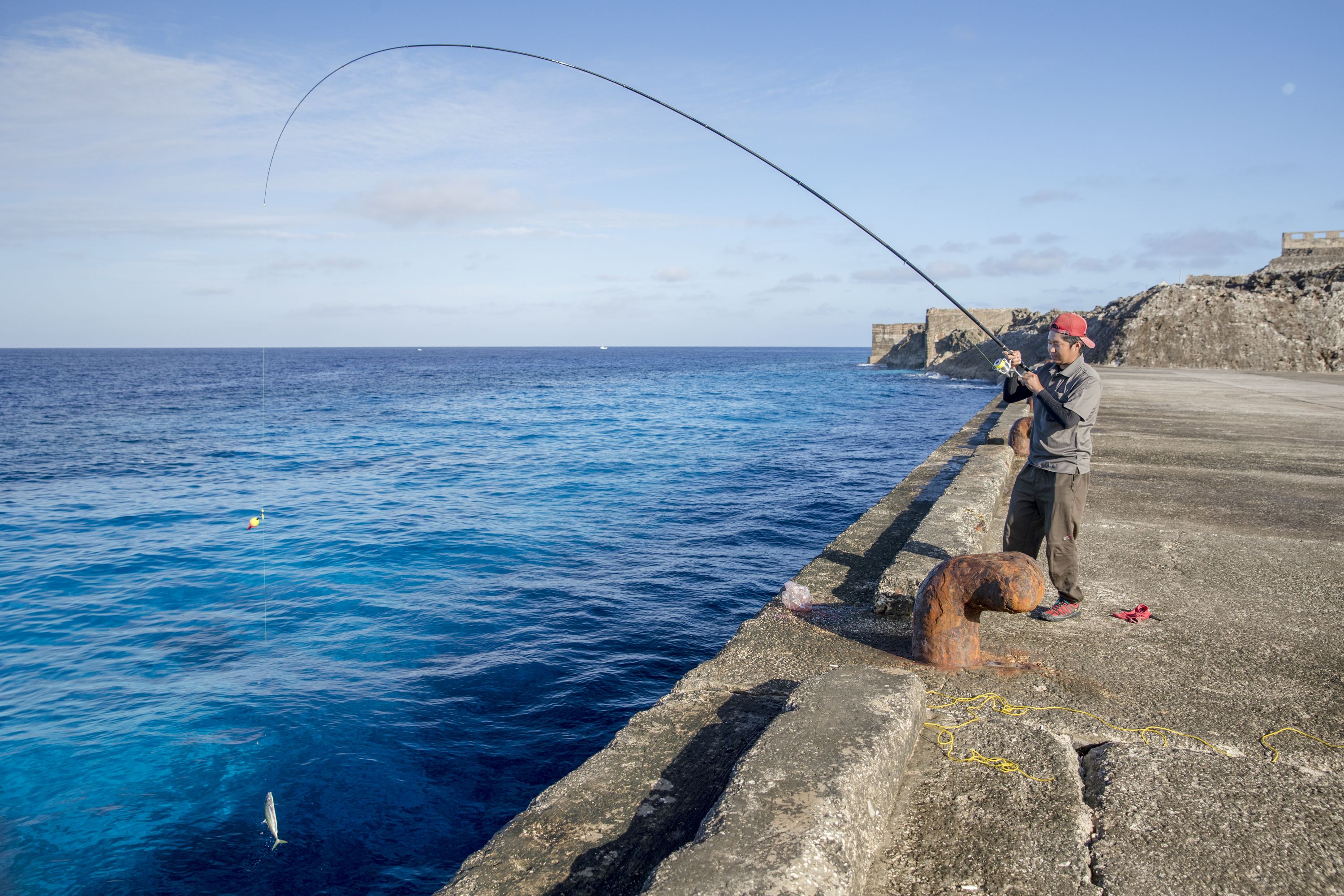 島全体が人気の海釣りスポット <br>沖縄最東端の北大東島で釣りの旅