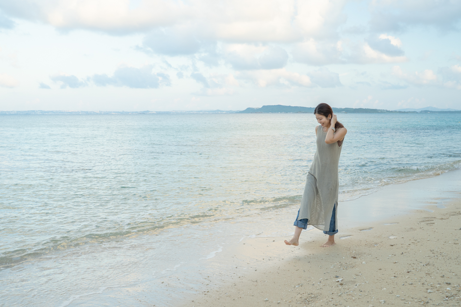 朝も昼も夜も、しまさんぽ。沖縄の離島で出会うとっておきの時間