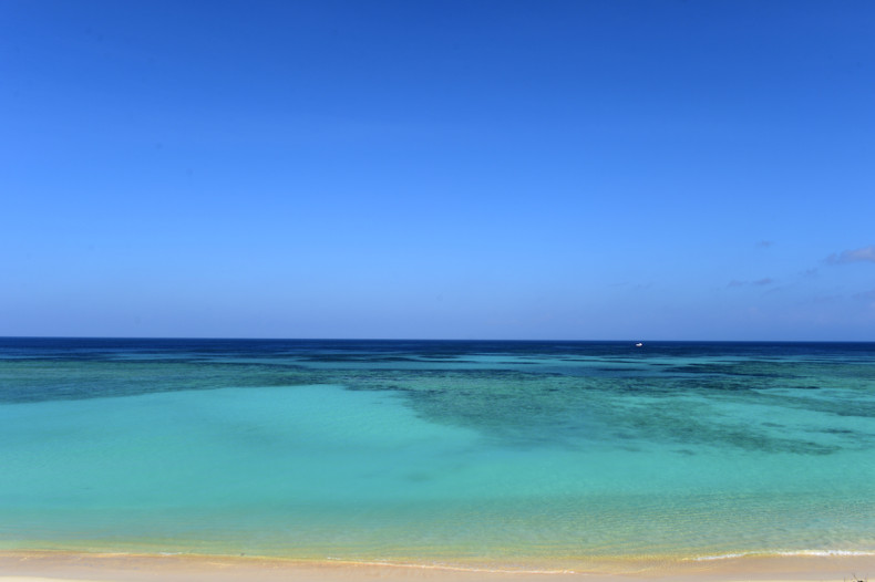 家族みんなで！雄大な自然と個性豊かな島々へ！ | 沖縄離島専門の観光