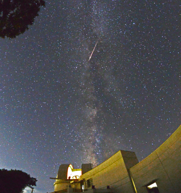 石垣島で満点の星空に思いを馳せて極上のひとときを 沖縄離島専門の観光情報サイト リトハク